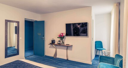 Hotel Mercure Paris Suresnes Longchamp Room Type - Privilege Room with 1 double bed