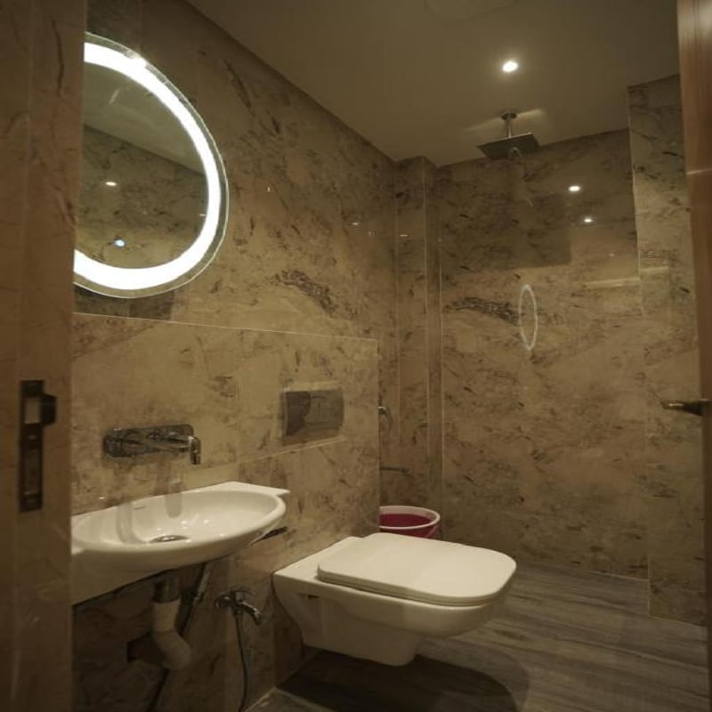 HOTEL CITY CROWN GONDIA - Tap to explore photos