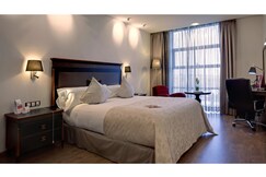 Crowne Plaza Madrid Airport