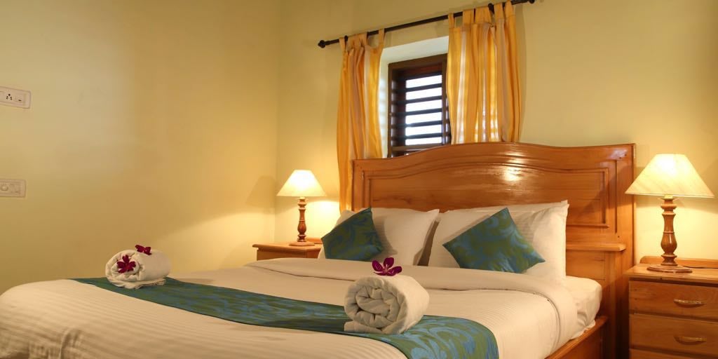 Cassells Bunglow Resort - Tap to explore photos