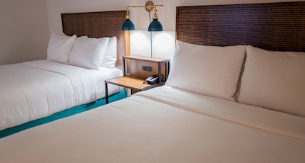 Soma House San Francisco Room Type - Double Queen Executive Room Soma House San Francisco Room Type - Double Queen Executive Room