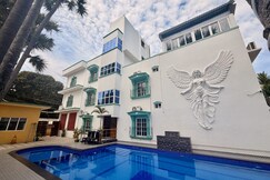 Luxus Resort