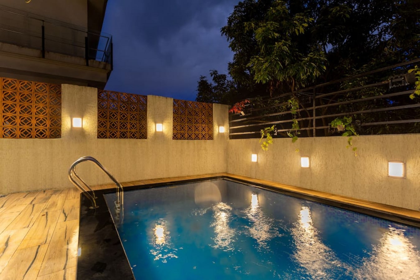 Oak Wood by Seven Sands 2BHK Duplex with Pvt Pool - Tap to explore photos