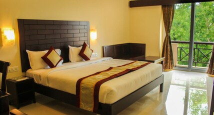 5 Falls Resort Room Type - Deluxe Room With Balcony