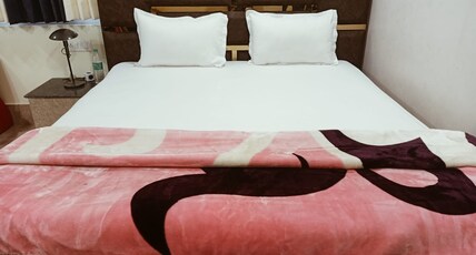 Patial Home Stay Room Type - Deluxe Room With Kitchen