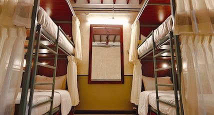 Maison Monty Room Type - 4*1 Mixed Bunk Bed | 1 Bed in 4 Bunk Bed Mixed Dorm | Shared Common Washroom Maison Monty Room Type - 4*1 Mixed Bunk Bed | 1 Bed in 4 Bunk Bed Mixed Dorm | Shared Common Washroom