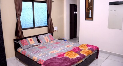 PARAMESHWAR HOTEL AND RESTAURANT  Room Type - AC ROOM