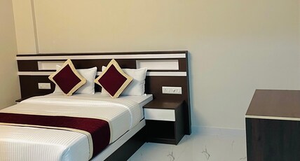 Livora Hotel Room Type - Deluxe Room