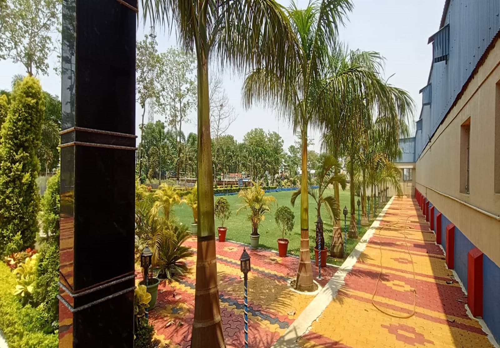 Shree Baidyanath Palace - Tap to explore photos
