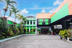 Townhouse Oak Pancanaka Malioboro Hotel