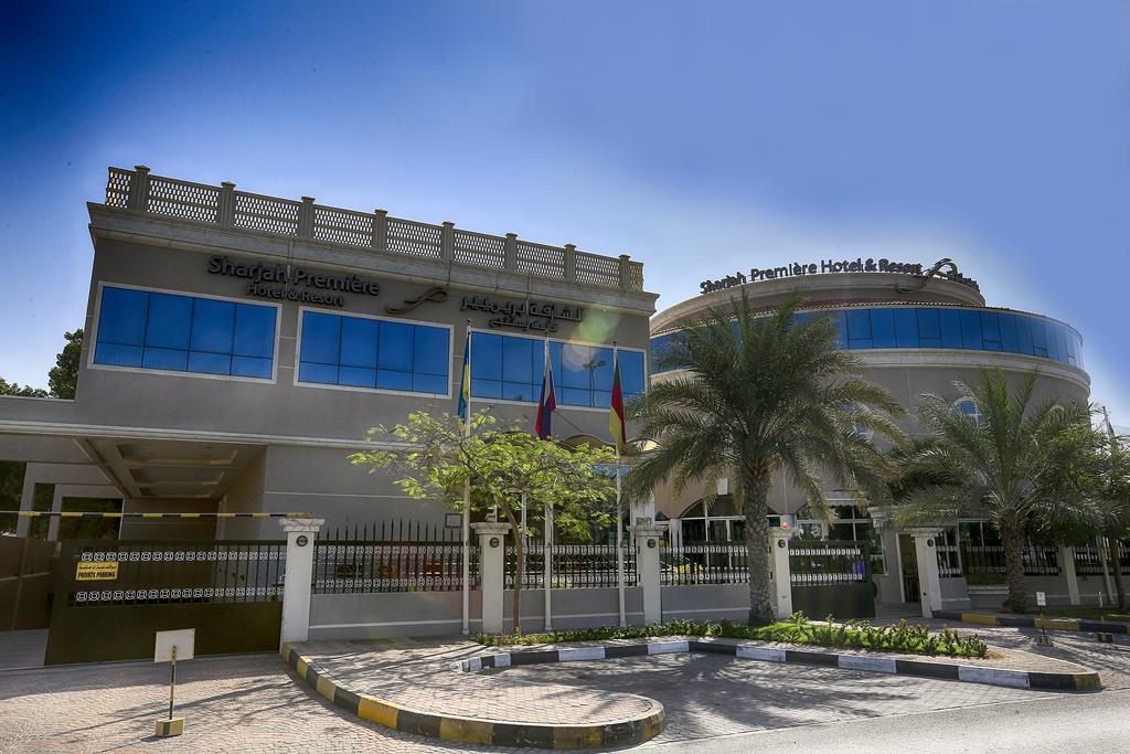 Sharjah Premiere Hotel & Resort - Tap to explore photos