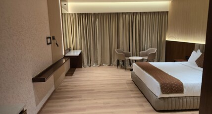 The Lynora Room Type - THE LYNORA VISTA
