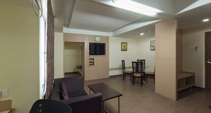 Hotel Siroy Classic Room Type - Deluxe room