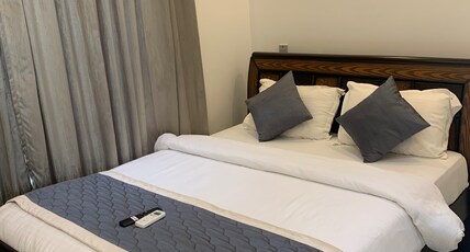 MOONLIGHT LUXURY VILLA Room Type - STANDARD DOUBLE BED
