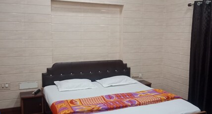 HOTEL SHIVAM Room Type - SUPER DELUX AC ROOM