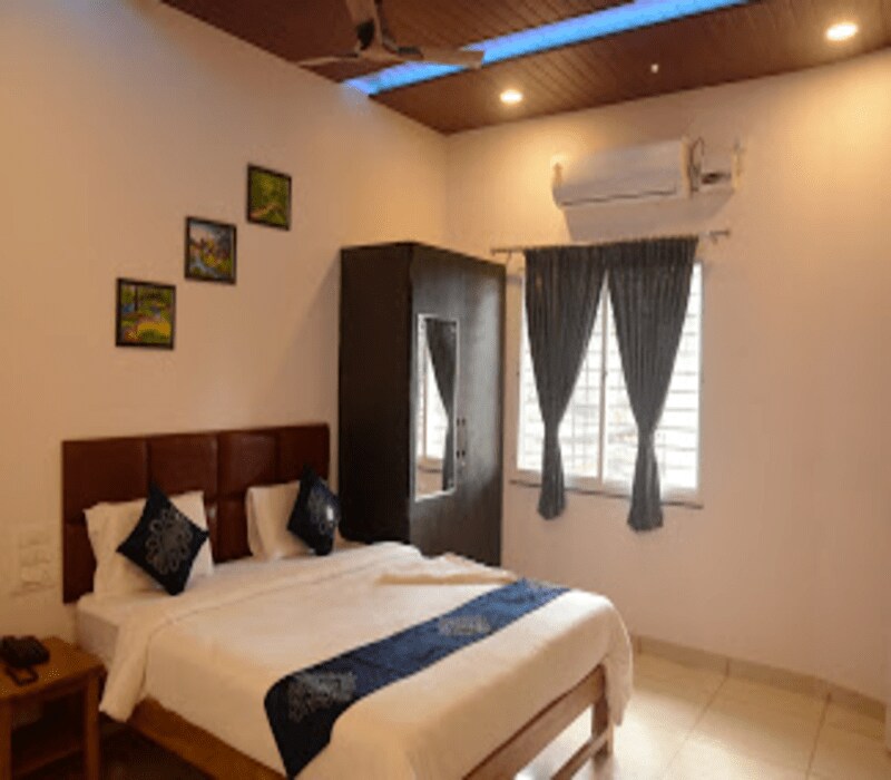 S S Comforts - Tap to explore photos