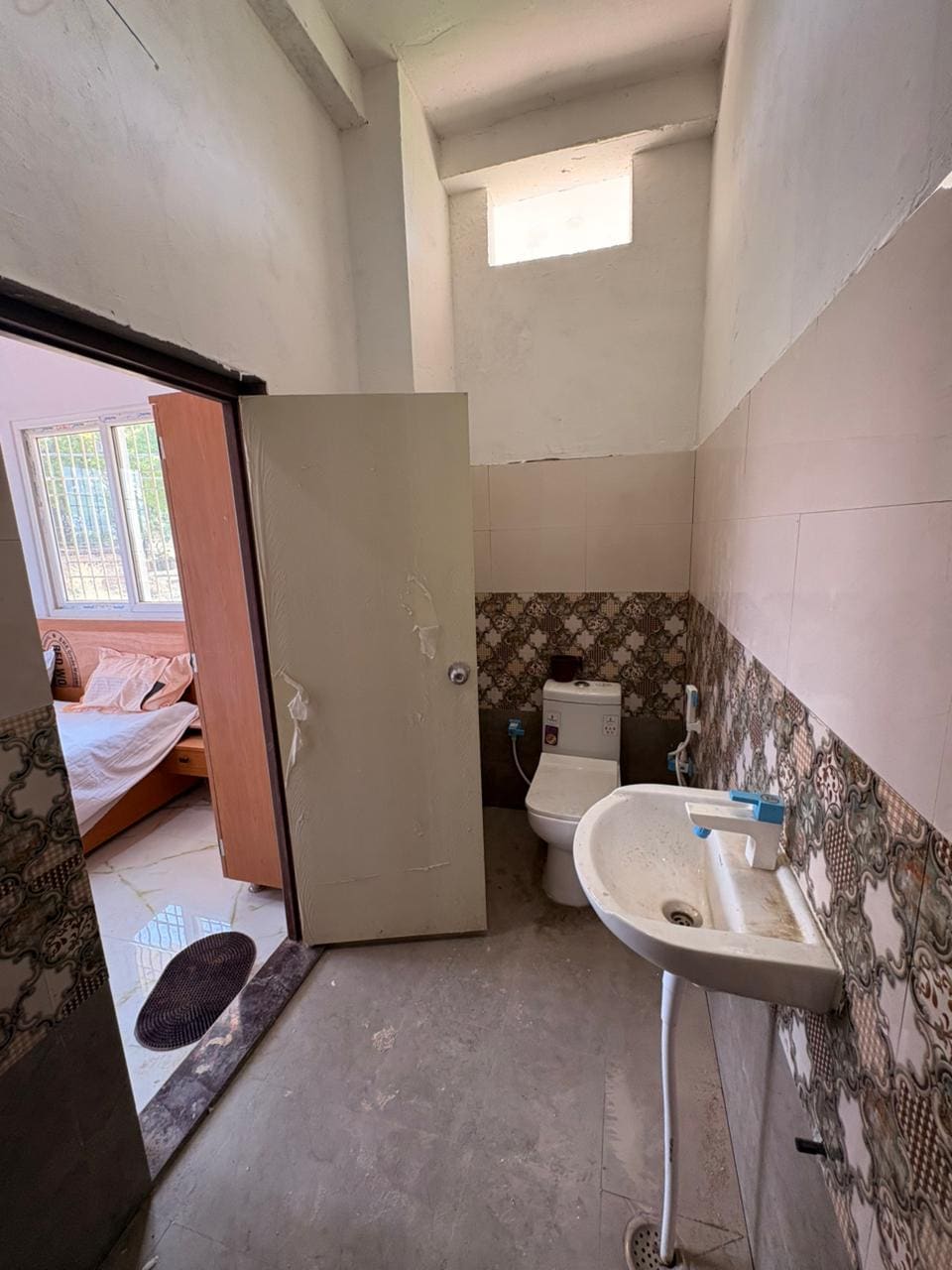 Chandralok Homestay - Tap to explore photos