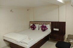 Hotel Silver Oak Inn Andheri