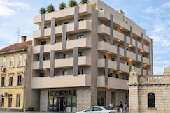 Sunday Residence and SPA Split