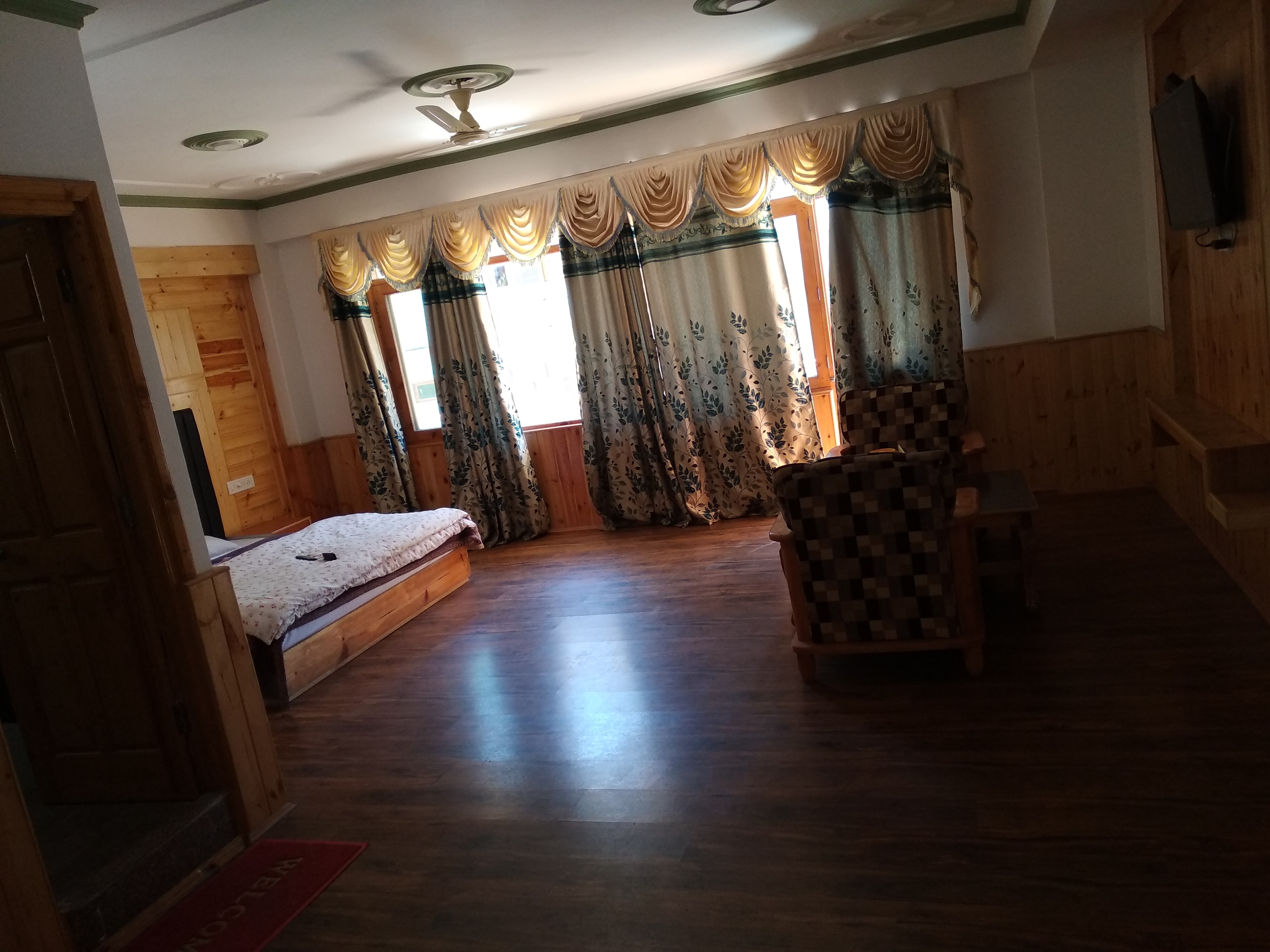 Hotel Mangal Deep - Tap to explore photos