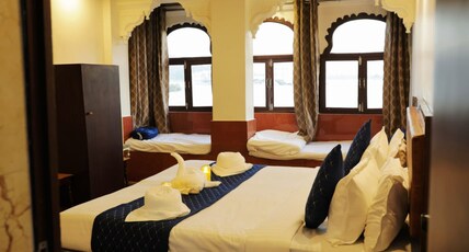 The Lake Haveli Room Type - Super Deluxe Lake View With Bathtub