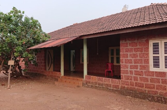 Shri Mahalakshmi Holiday Resort - Tap to explore photos
