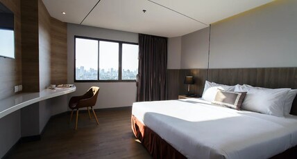 Jazzotel Bangkok Room Type - SUPERIOR, KING BED