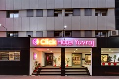 Click Hotel Yuvraj Surat (Formerly known as Best Western Yuvraj Surat)