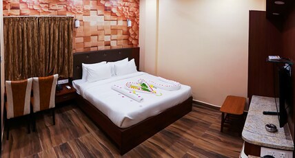 RKN Homes Room Type - Deluxe Room