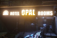 Hotel Opal Rooms