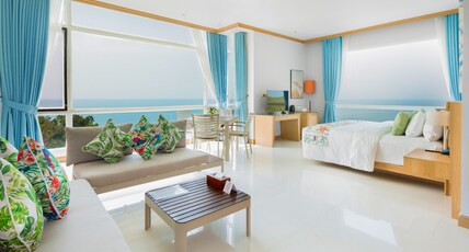 Independence Hotel by Dara Room Type - Suite King