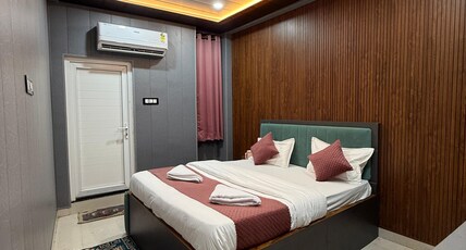 Trinetra Nirvana Room Type - Supereme AC Room