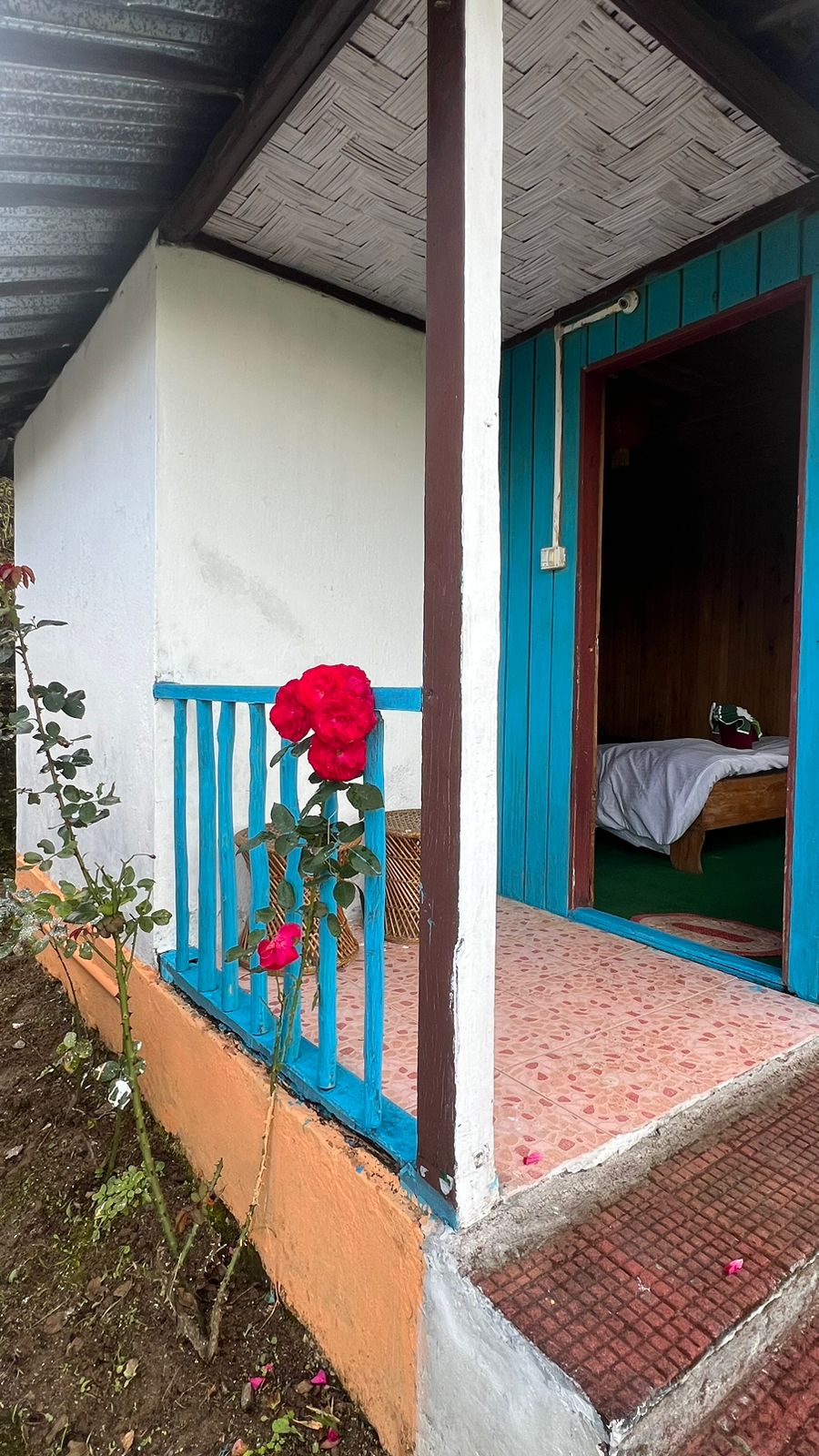 GOLDEN HOMESTAY - Tap to explore photos