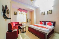 Hotel Mayur Deluxe