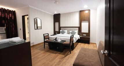 Hotel Radiance Room Type - EXECUTIVE TRIPLE SUITE ROOM