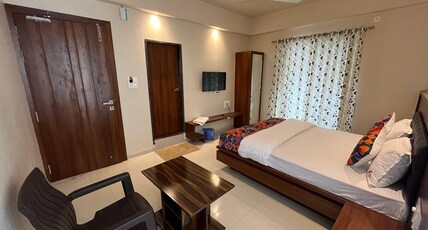 Hotel Hira Palace Room Type - Executive Room Ac