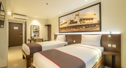 Collection O Hotel Pasar Baru Heritage Room Type - Indonesia Deluxe Twin