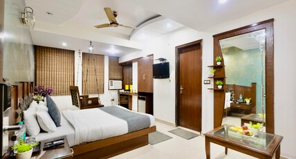 Hotel Shivdev, near New Delhi Railway Station & City Centre Room Type - Executive Room
