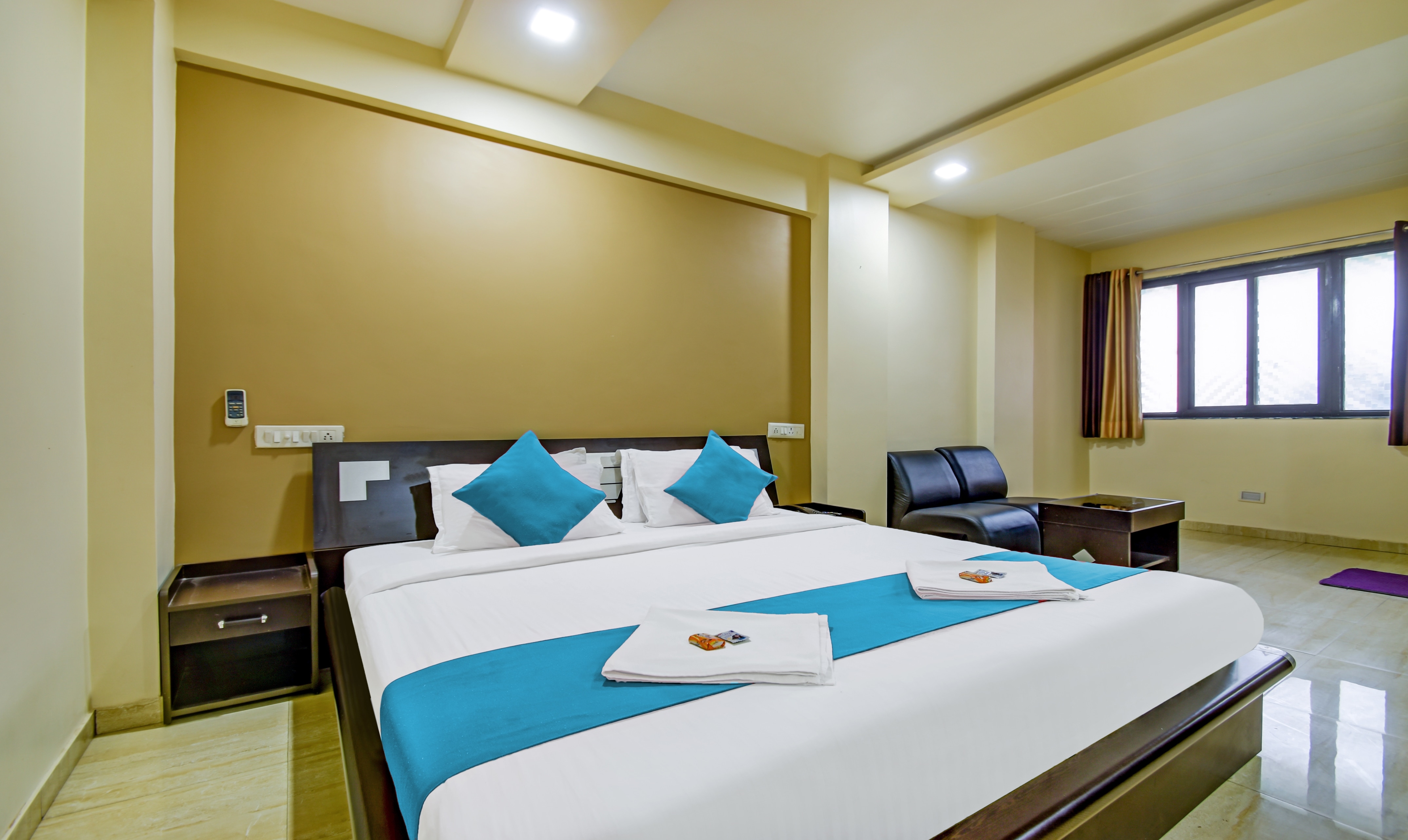 Rajdeep Inn - Tap to explore photos