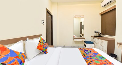 FabHotel B1 Room Type - Deluxe Room FabHotel B1 Room Type - Deluxe Room