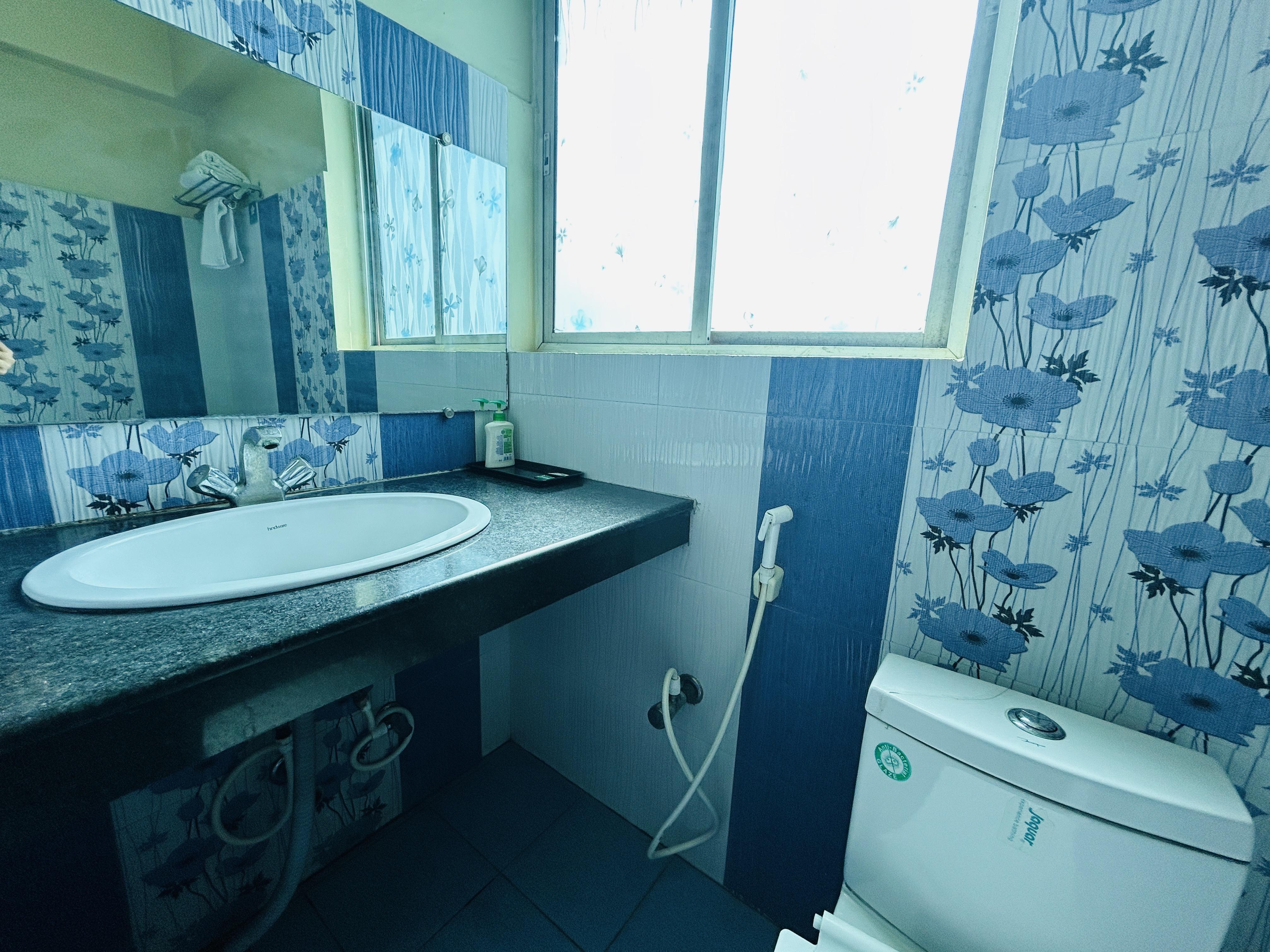 HOTEL SKY VIEW - Tap to explore photos