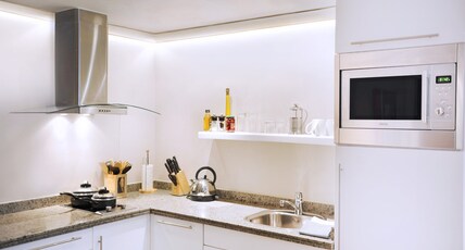 Staybridge Suites Cairo Citystars Room Type - 1 Queen Studio Suite  Smoking