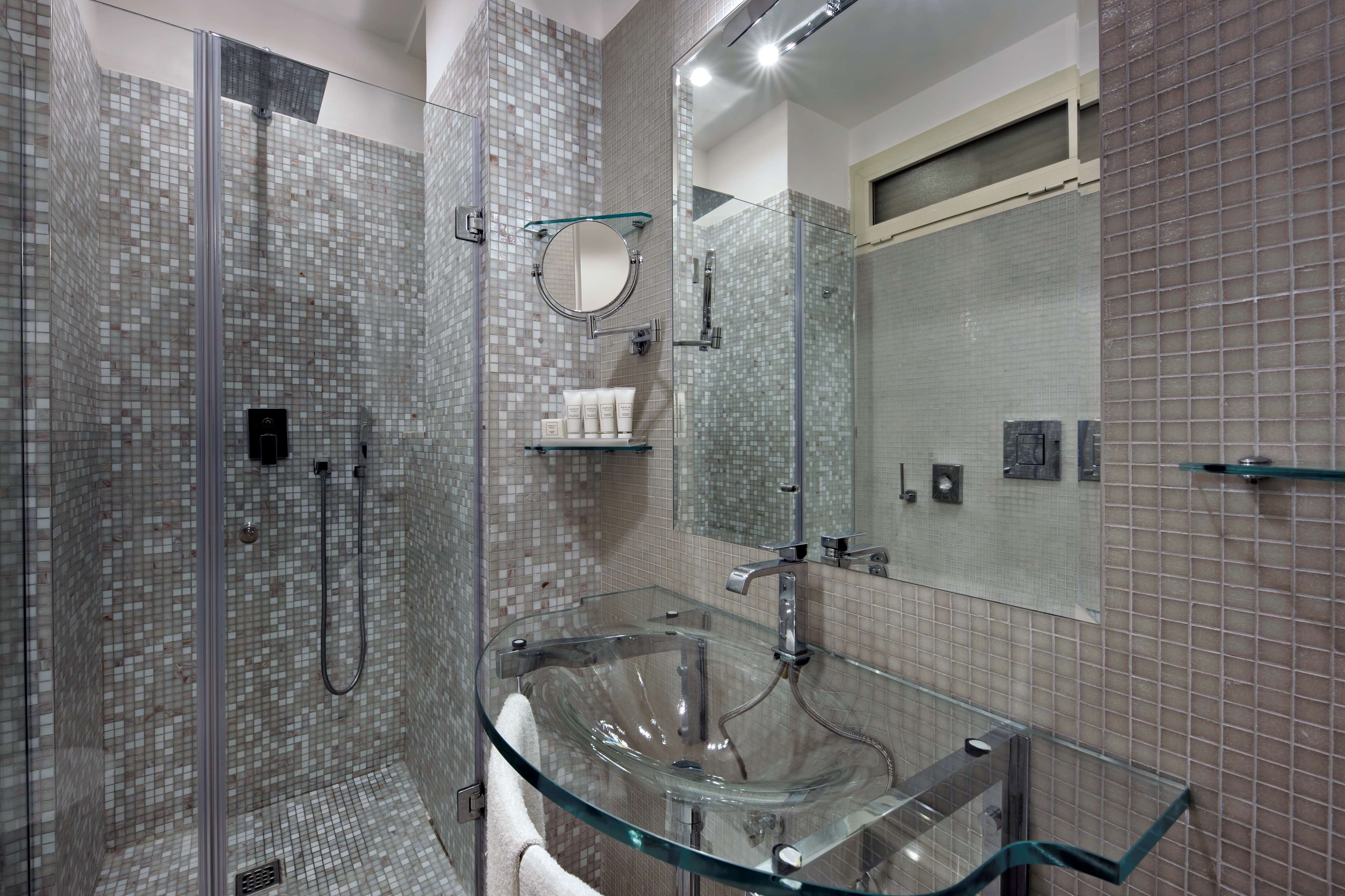 Hotel Paradiso, BW Signature Collection by Best Western - Tap to explore photos