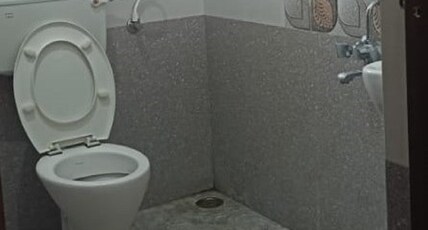 OMR CLASSIC ROOMS Room Type - Standard Room