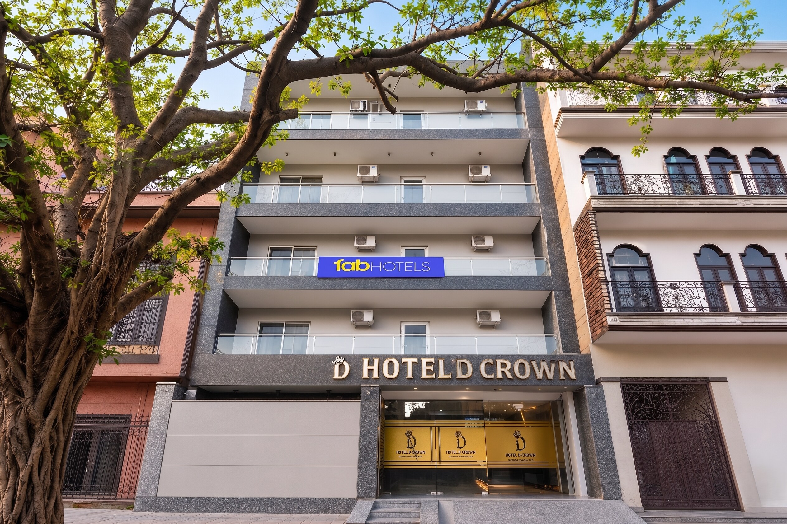 FabHotel D Crown - Nr Ashok Vihar - Tap to explore photos