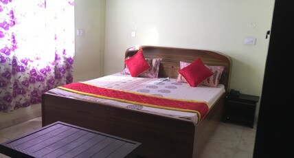 Pinjore Holiday Home Room Type - Deluxe Room