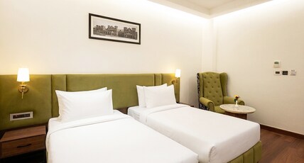 Saltstayz Autograph - Rishikesh Near Triveni Ghat Room Type - Twin Room with Pool Access