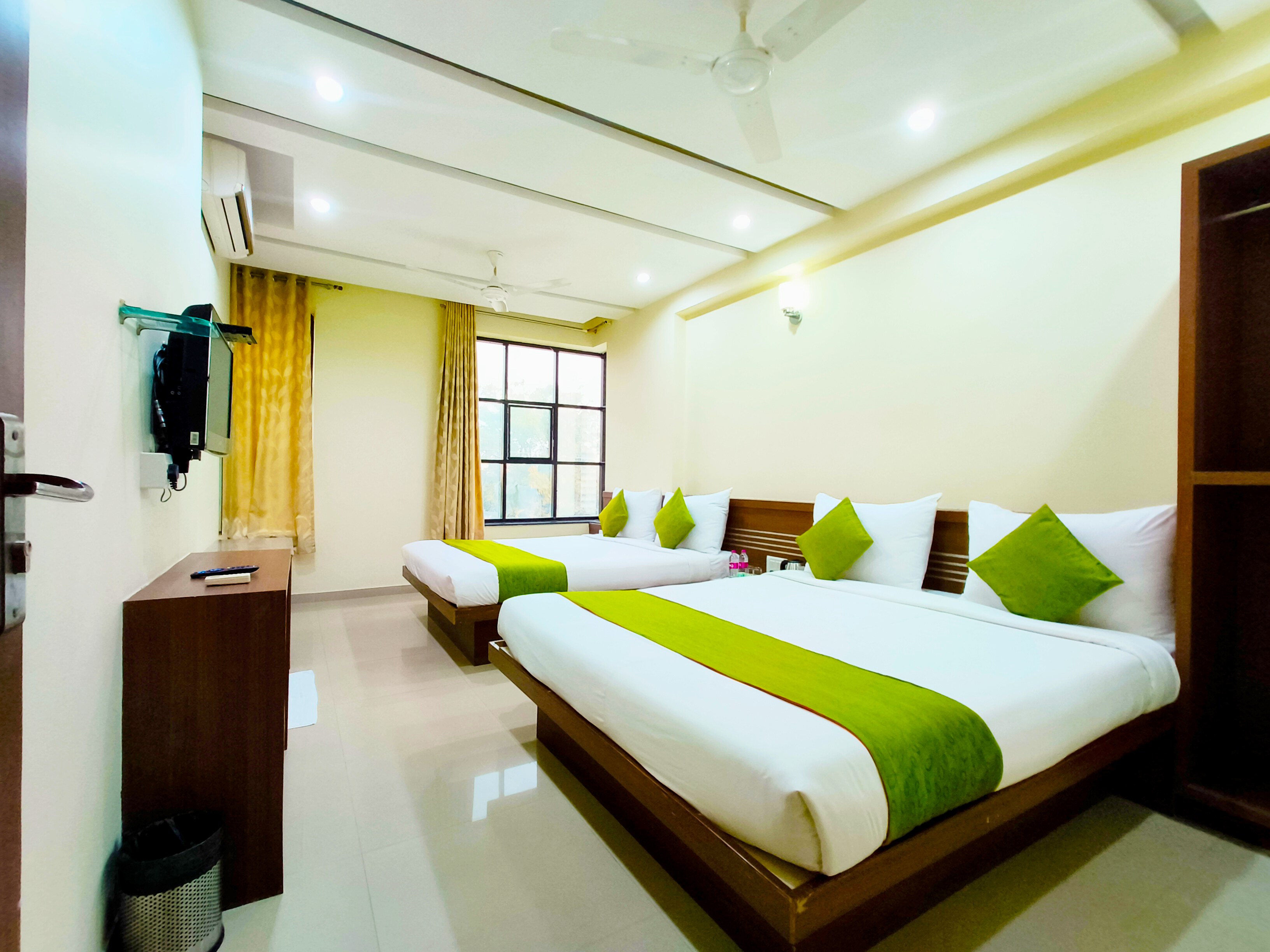 HOTEL SAI SRUSHTI by NEEM SQUARRE - Tap to explore photos