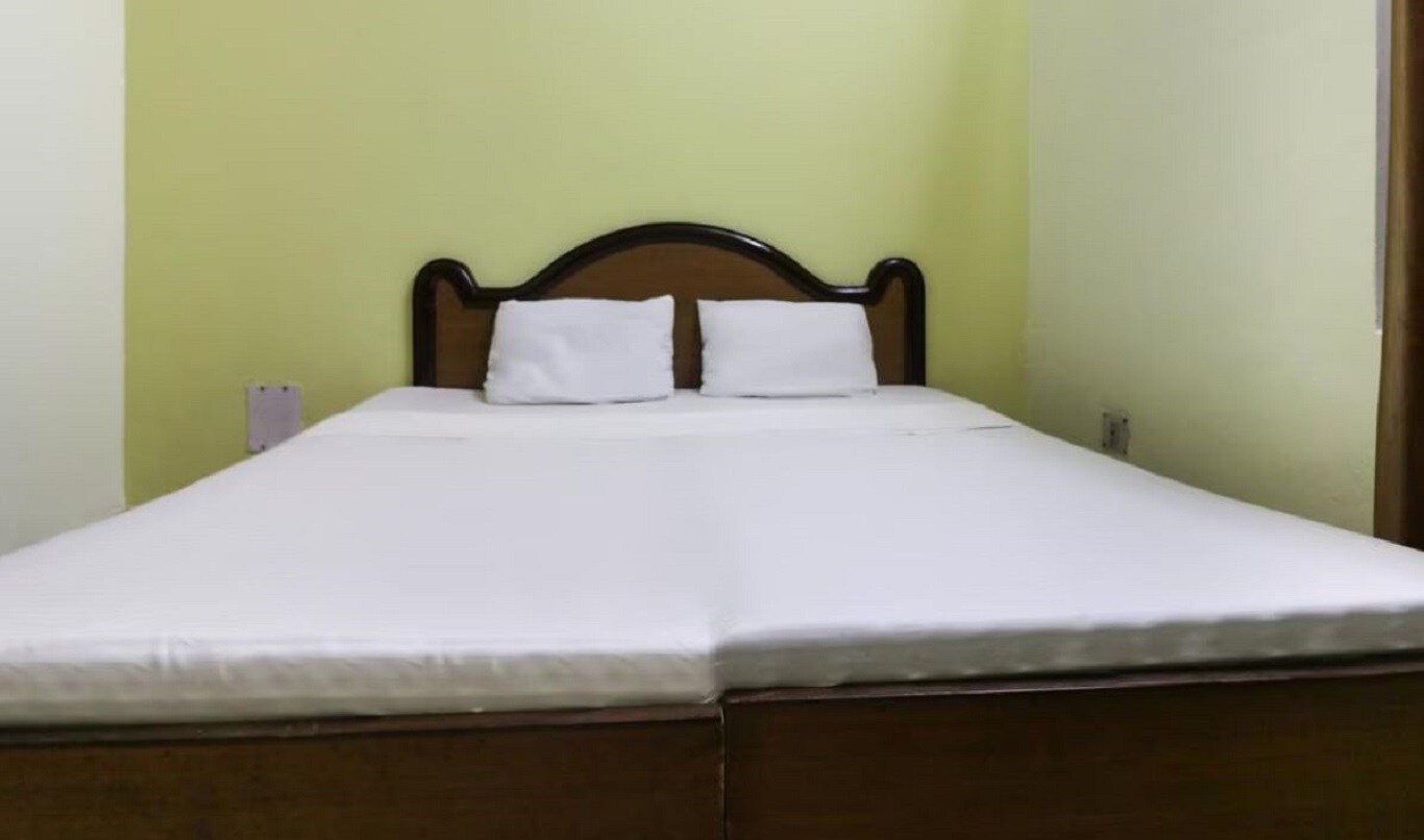 Hotel Bishal - Tap to explore photos