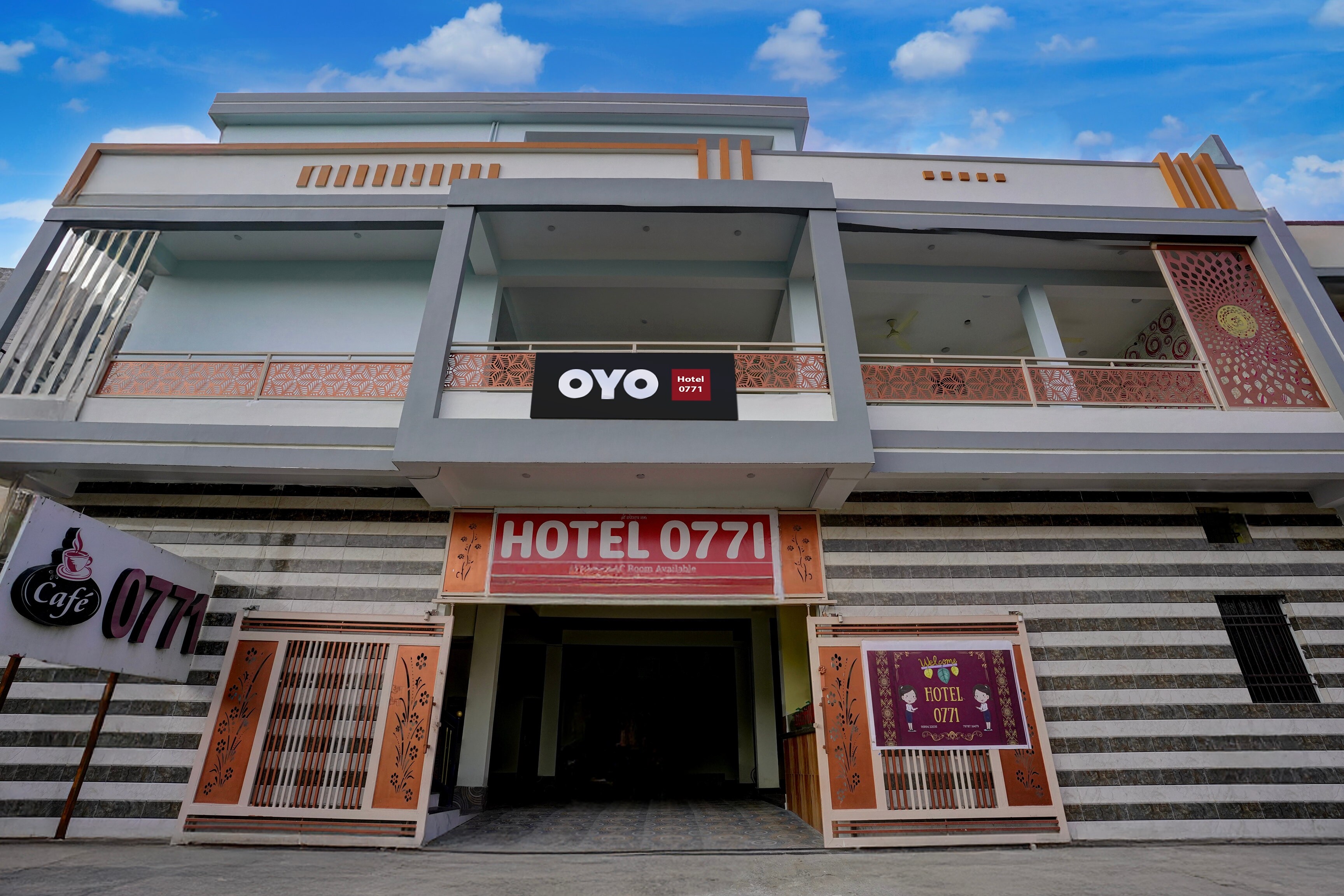 Hotel O 0771 - Tap to explore photos